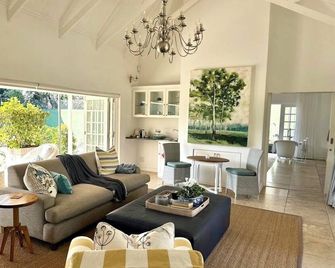 Oxford Healthcare Retreat - Johannesburg - Huiskamer