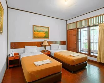 Hotel Gg House Happy Valley - Puncak - Bedroom