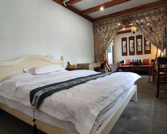 Tongli Jingyi Hall Houses Inn - Suzhou - Bedroom