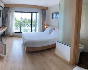 Coco Beach Resort - צ'ונבורי - חדר שינה