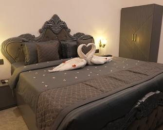 Revellers Resort - Gokarna - Bedroom