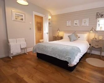 Stunning 2 bedroom barn conversion near the beach with views of open countryside - Chathill - Bedroom
