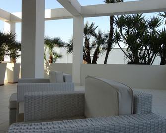Soglow Business Class Hotel - Molfetta - Patio