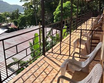 Tapear Resort - Ko Phi Phi - Balcony