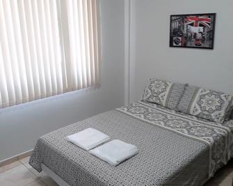 Furnished Fully Furnished Apartment with Garage - Chapecó - Quarto