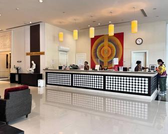 The Narathiwas Hotel & Residence Sathorn Bangkok - Bangkok - Reception
