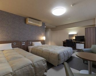 Hotel Econo Tsu Station - Tsu - Soverom