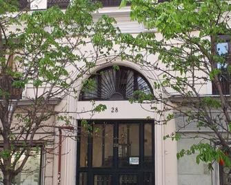 Hostal Pacios - Madrid - Edificio