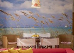 Beach house for vacation - H2Ome - Porto Santo - Restaurant