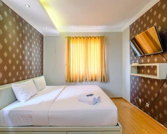 Glitzy 3BR Residence at Grand Palace Kemayoran Apartment - Yakarta - Habitación