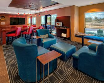 TownePlace Suites by Marriott Hattiesburg - האטיסברג - טרקלין