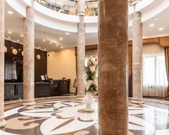 Grandhall Hotel - Ekaterinburgo - Lobby