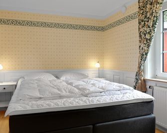 Stunning home in Rønne with WiFi - Rønne - Schlafzimmer