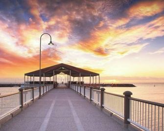 Margate Beach Studio 4 - Редкліфф