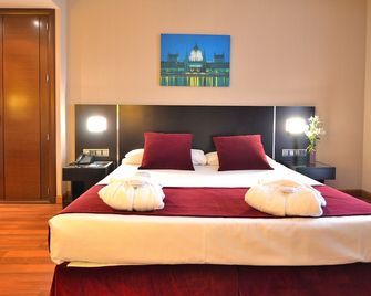 Clement Barajas - Madrid - Habitación