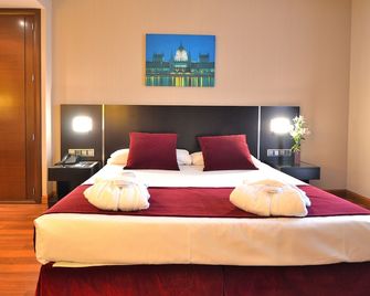 Clement Barajas - מדריד - חדר שינה