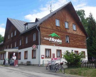 Hotel Alfonska - Benecko - Edifício