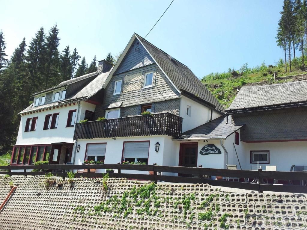Hotel Landgasthof Nesselbach - Schmallenberg - Bygning