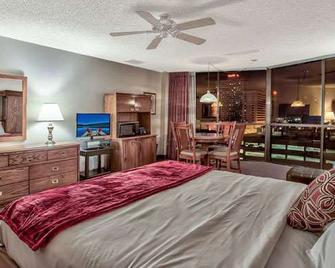 Plaza Resort Club Hotel - Reno - Bedroom