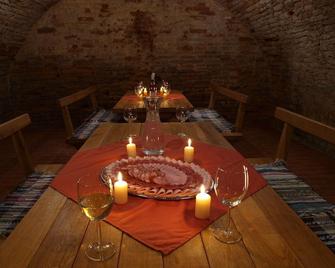 Penzion U Dvou Lip - Drnholec - Comedor