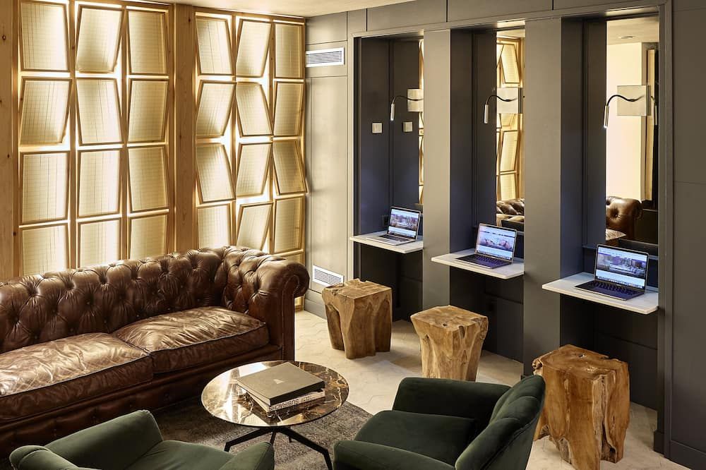 فندق الكثدرائي برشلونة