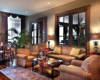 Natchez Grand Hotel On The River - נאצ'ז - טרקלין