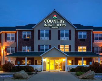 Country Inn & Suites by Radisson, Mason City, IA - Mason City - Gebäude