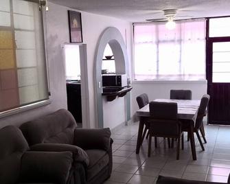 Departamento Vintage 2 recamaras - Tepotzotlán - Salle à manger