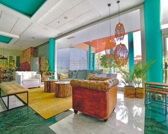 Holiday World Resort - Benalmádena - Σαλόνι ξενοδοχείου