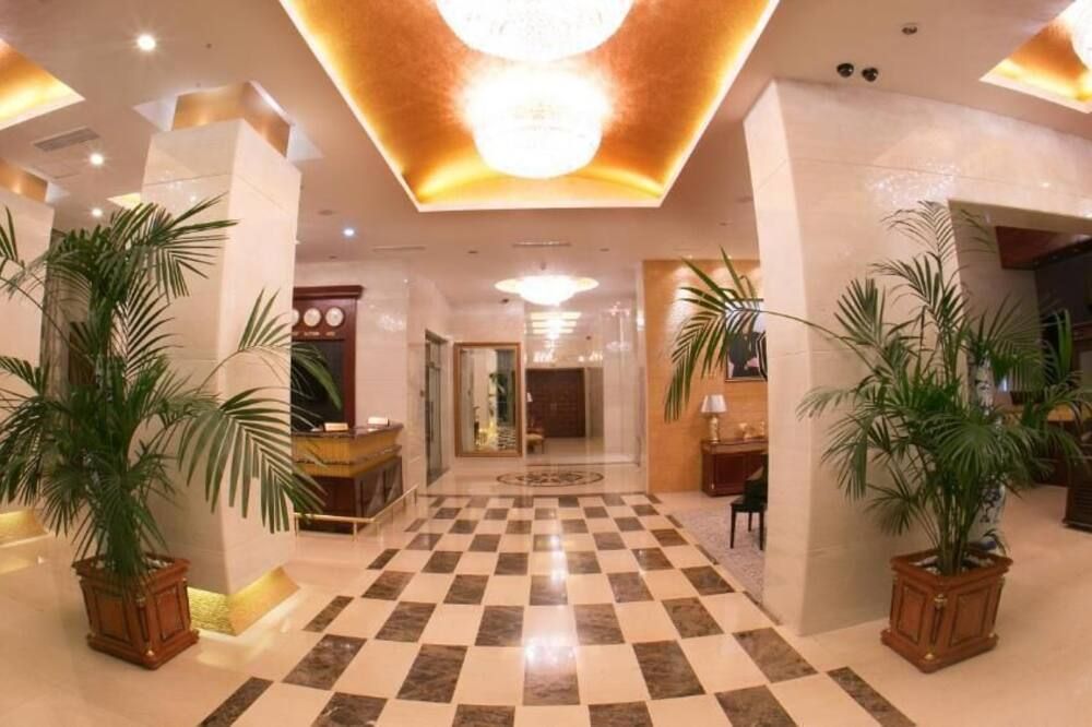 Golden Coast Hotel - באקו - לובי