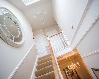 Grays Boutique B&B - Bath - Aufgang