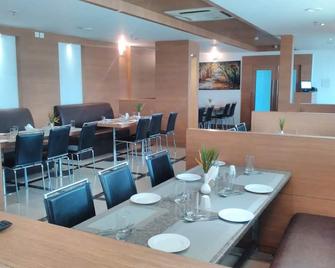 Hotel Milestonnez - Sriperumbudur - Srīperumbūdūr - Restaurant