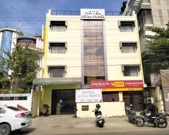 Hotel O Royal prince - Kota - Building