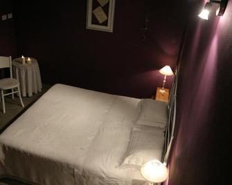 Silenzio e Buio - Bardineto - Habitación