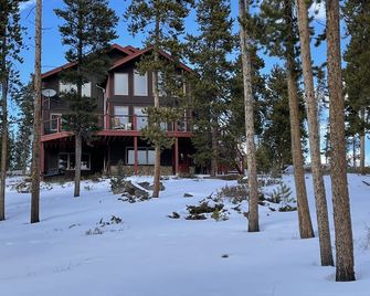 Mountain Top Home with Breathtaking Panoramic Views - Tabernash - Edificio