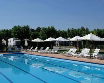 Camping Gironella - Gironella - Piscina