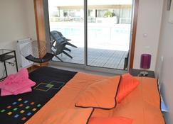 Oporto city and Beach apartment - Matosinhos - Bedroom