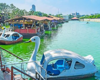 55 Fort Train Hostel - Colombo