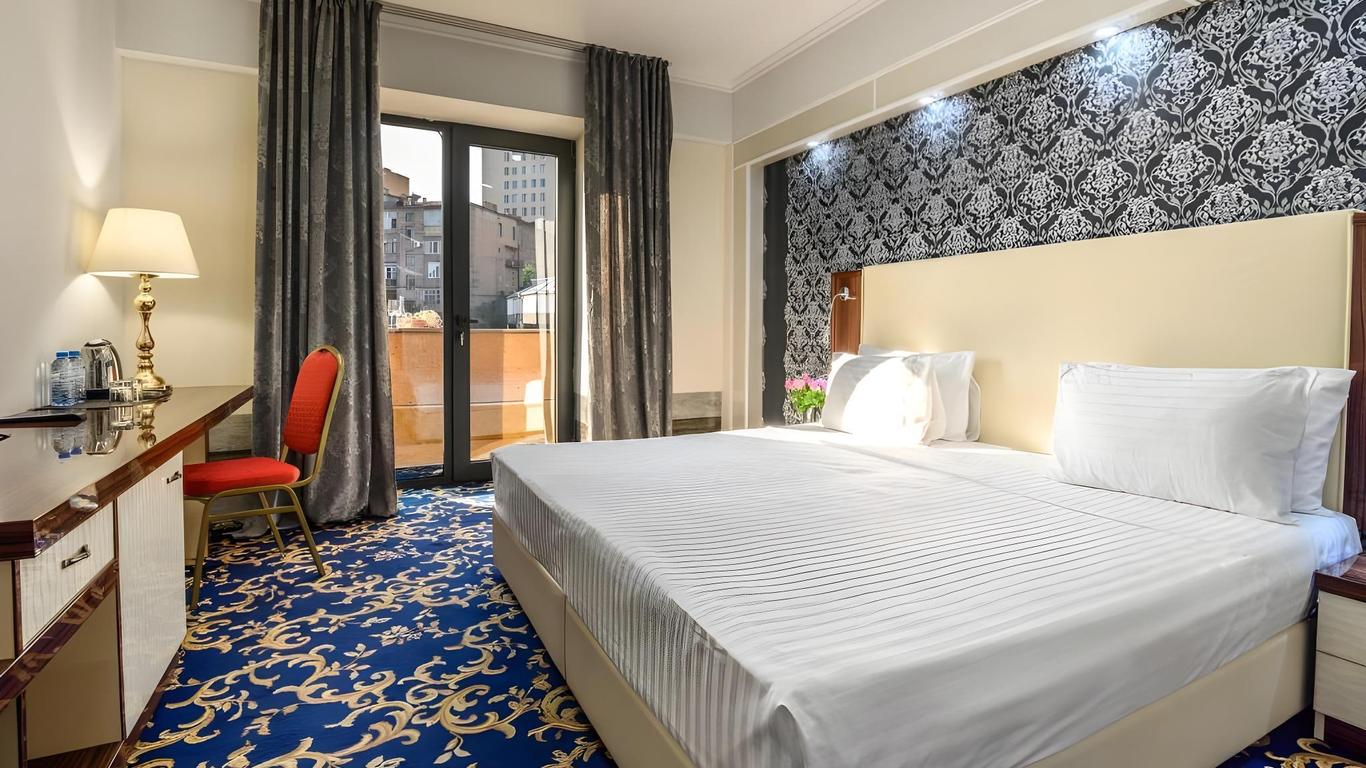 Royal Plaza by Stellar Hotels, Yerevan