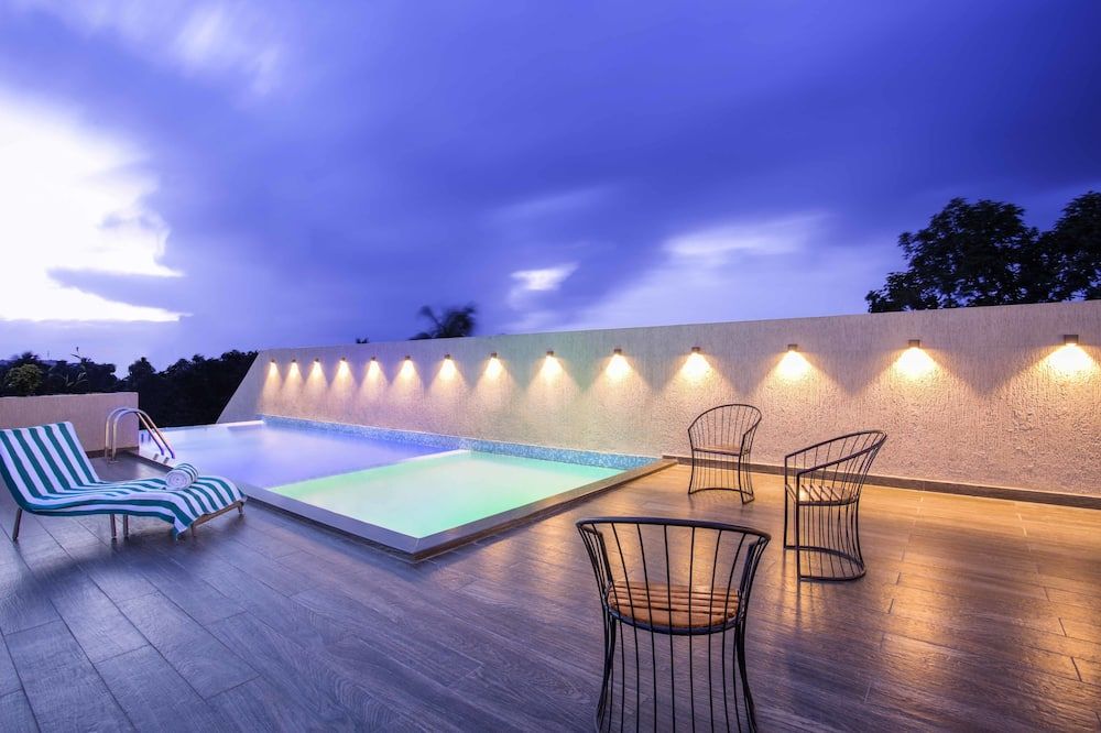 سيدرا بريستين هوتل آند بورتيكو هولز - كوتشي - حوض السباحة