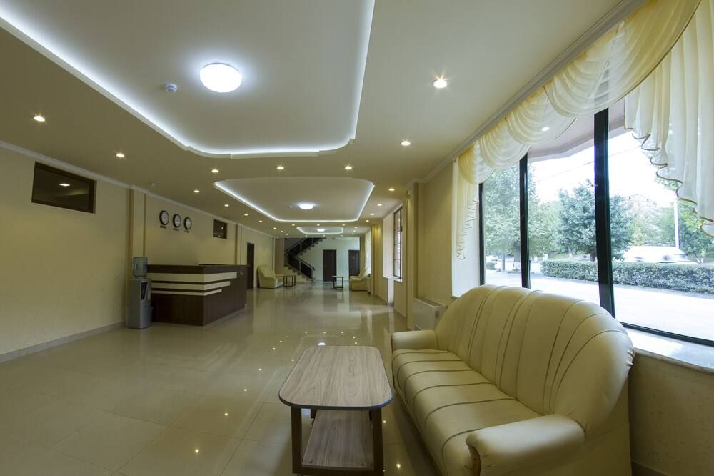 إنيا هوتل ييريفان - يريفان - ردهة