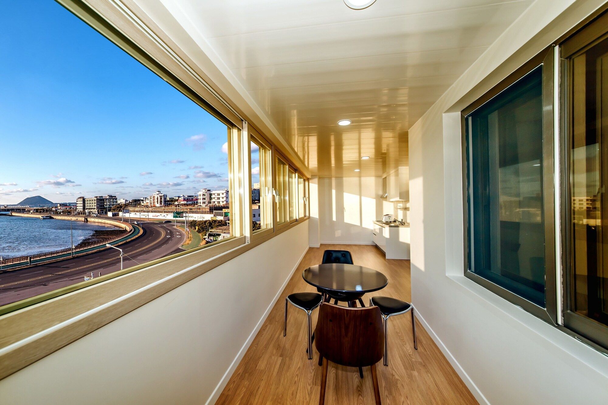 هو آن ستاي هوتل