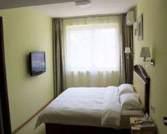 Super 8 by Wyndham Beijing Ping Guo Yuan Subway Station - Beijing - Bedroom
