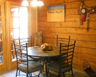 New! Sonoita/Elgin Wine Country Getaway - Elgin - Dining room