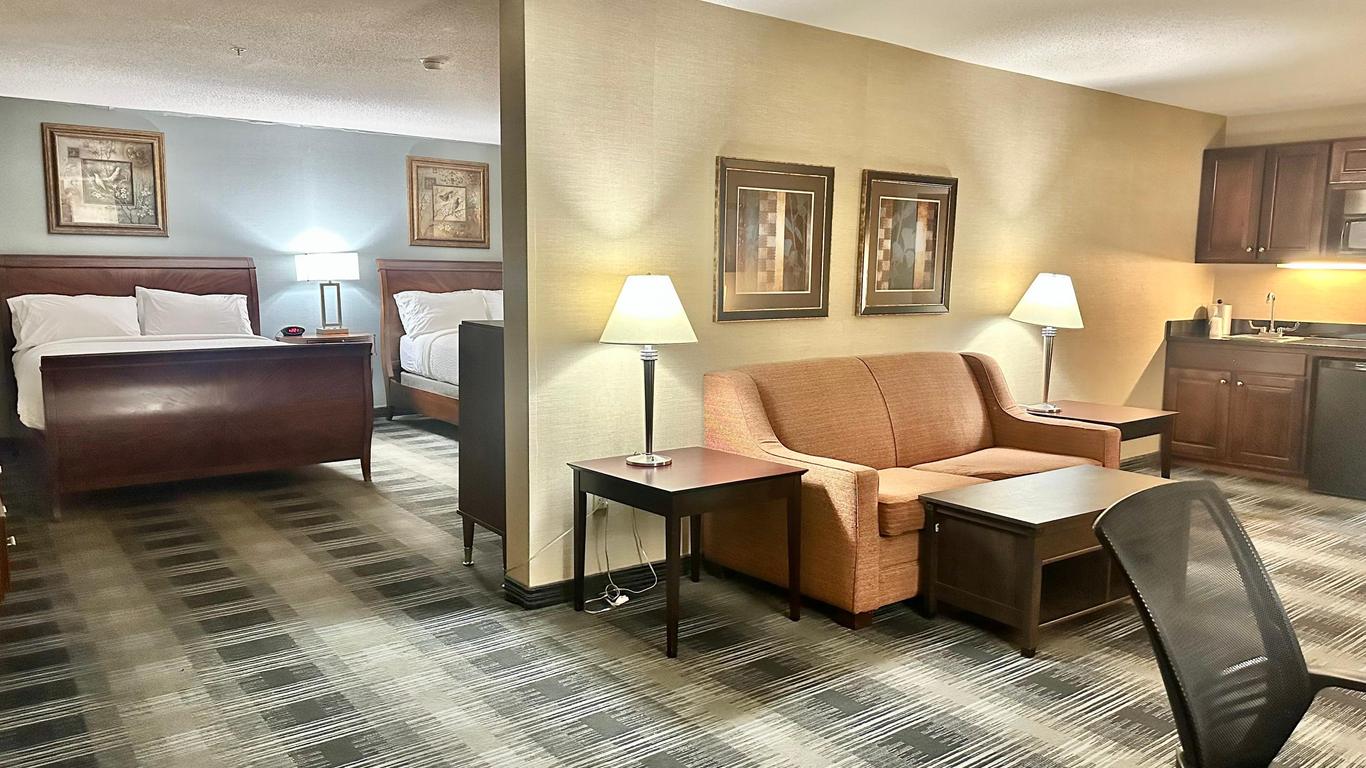 Holiday Inn Express & Suites Meriden