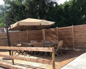 Rental 3, 6/8 p 8 kms from st jean pied de port - Saint-Jean-Pied-de-Port - Patio