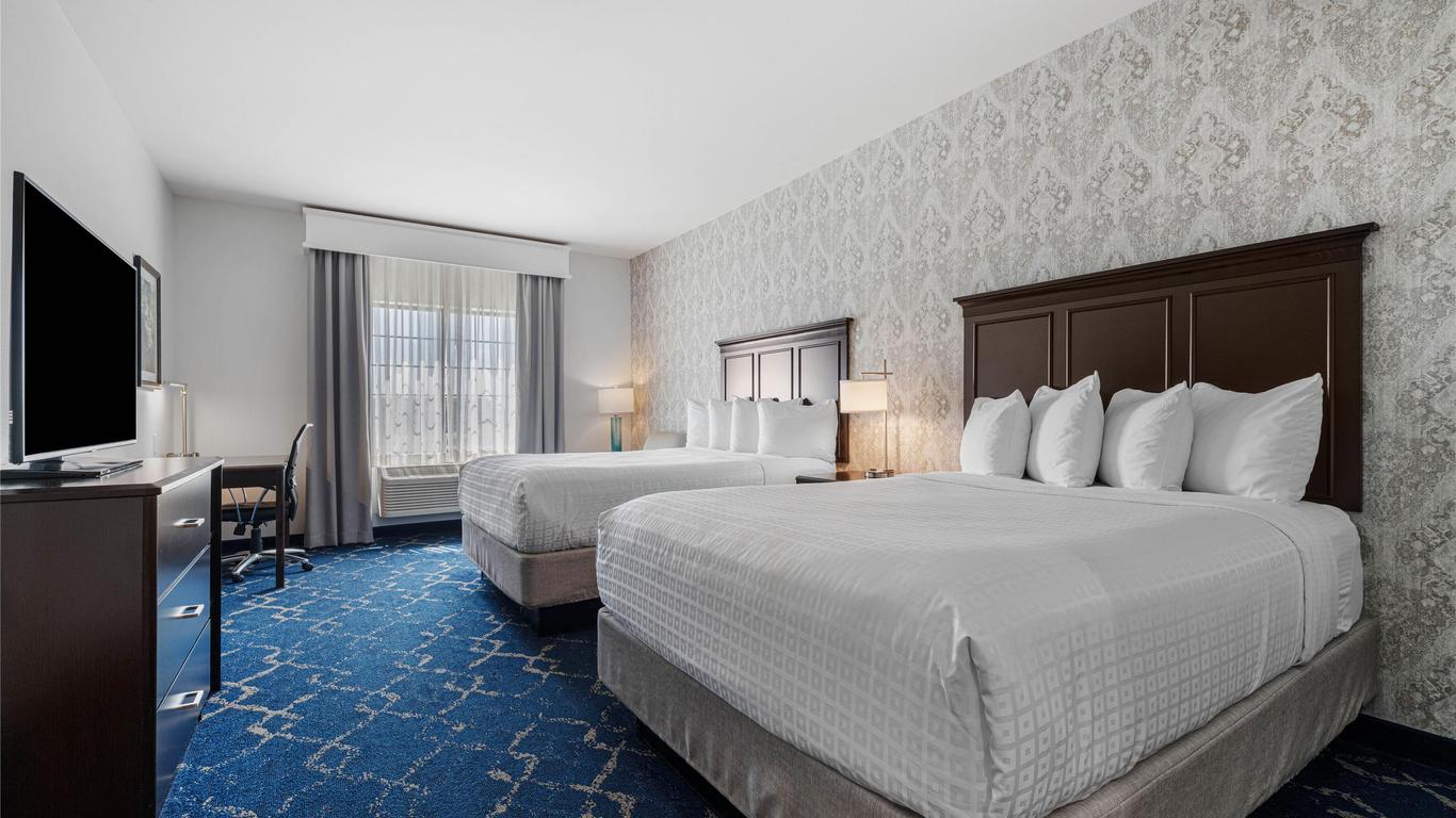 Best Western Plus New Richmond Inn & Suites