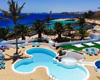 Neptuno Suites - Adults Only - Arrecife - Pool