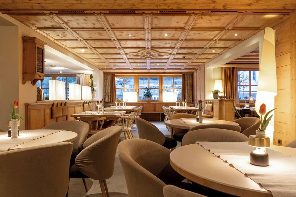 Hotel Edelweiss - גרלוס - מסעדה