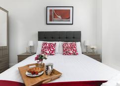 Kvm - City Apartment 9 - Peterborough - Bedroom